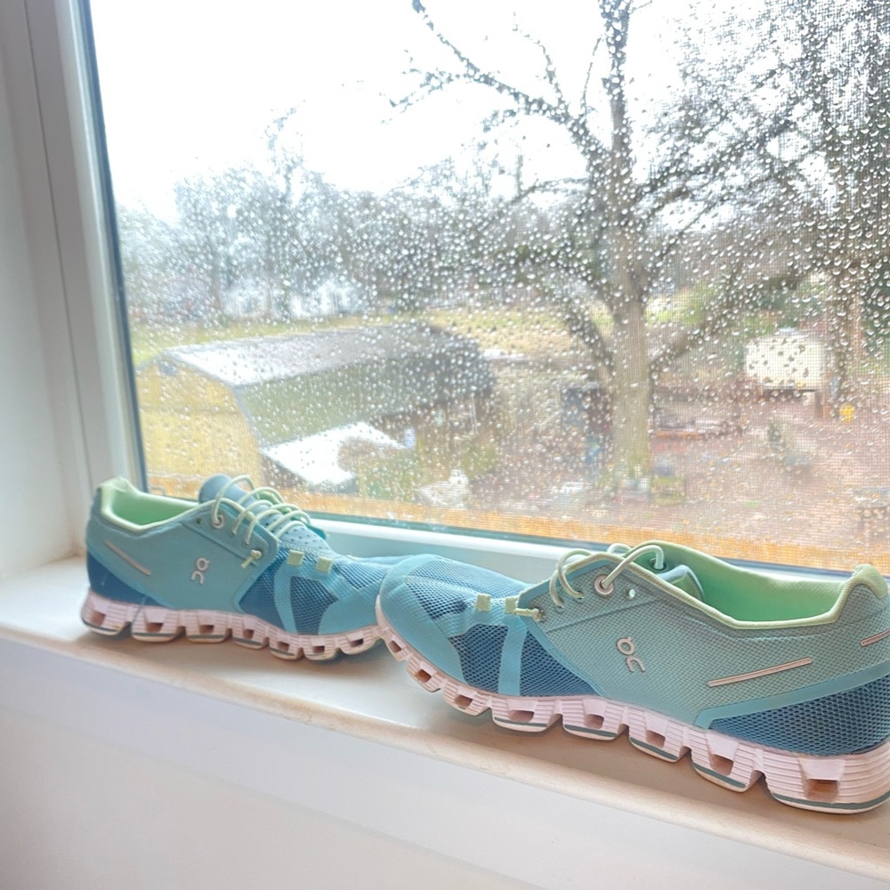 On Cloud running shoes